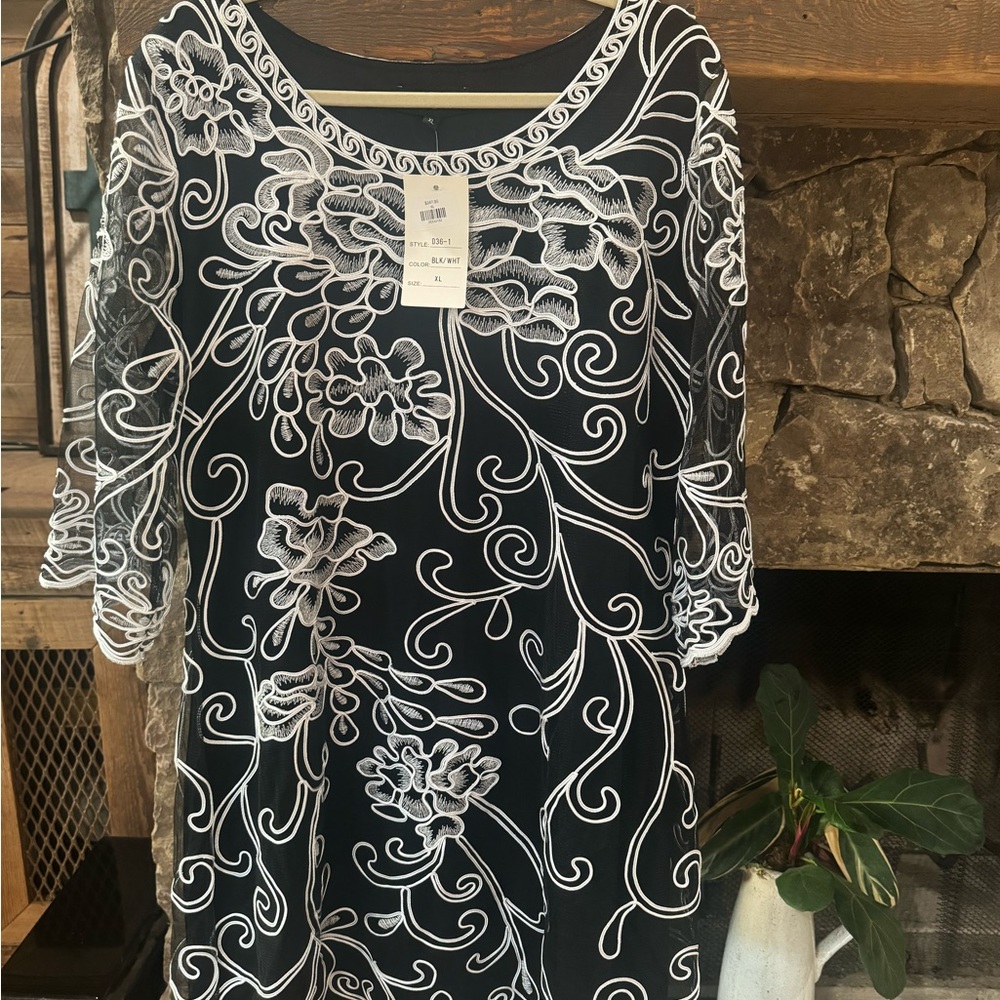Weave Embroidered Dress NEW w/tags - Picture 2 of 3